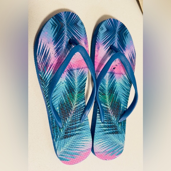 Women’s 9/10 Sandals - Bundle of 3 Pair!  1 NWT 2 Worn - Havaianas - Picture 8 of 11